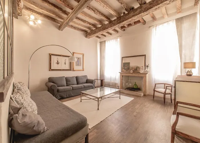 Casa Sangiacomo Quattro Apartment *